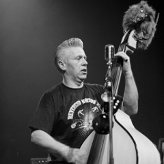 D7C 0605bw